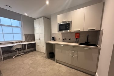 Gold Room at Botanical View Court, John Street, City Centre, Sunderland, SR14AH - Image 6